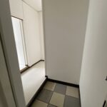 (玄関)